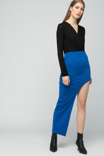 Yani Metal Fermuarli Asimetrik Dalgic Etek | Etk13302