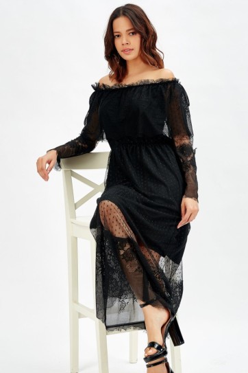 Yaka Kol Ucu Etek Dantel Abiye Elbise