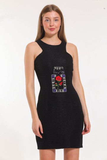 Havuz Yaka On Aplikeli Krinkil Kosuz Elbise