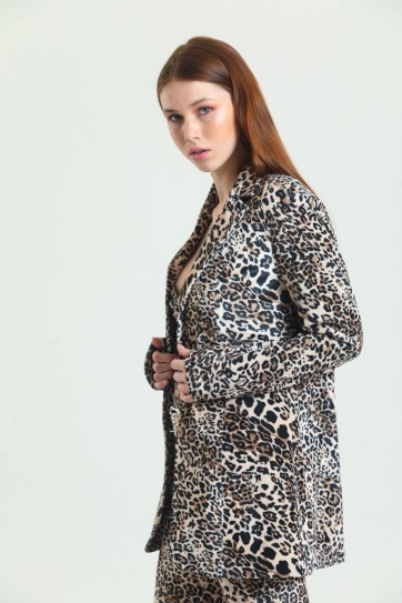 Astarlı Önü Düğmeli  Leopar Kadife Abiye Ceket | Ckt34573