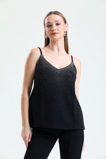 Önü Taşlı Askılı Scuba Krep Kısa Bluz | Blz34466