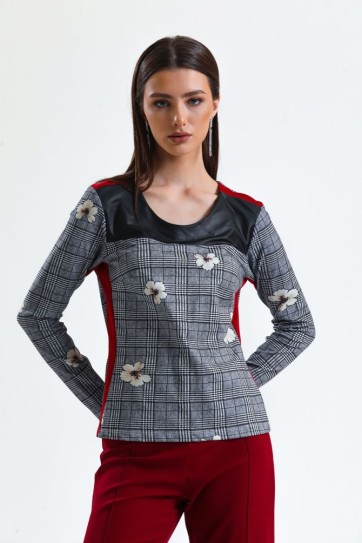 Önü Derili Omuzu Kırmızı Bantlı Uzun Kol  Bluz | Blz31707